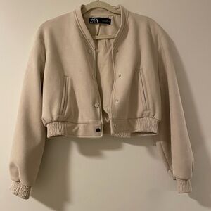 Woman’s Zara Tan Suede Jacket